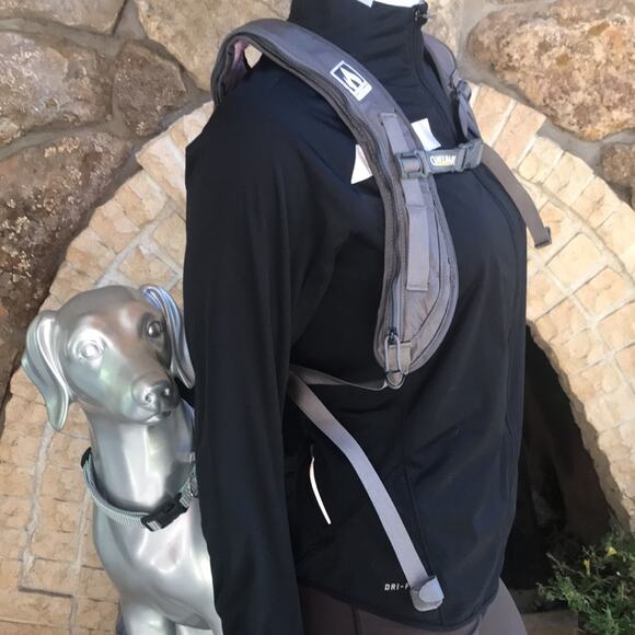 Camelback The Angel Antifreeze Technology Water Backpack - Picture 4 of 10